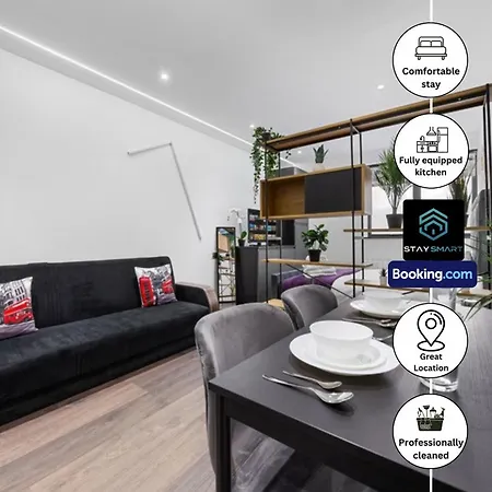 Stylish Studio Apt By Stay Smart Short Lets & Serviced Accommodation Woodstock With Free Wifi